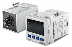 Цифровое реле времени EMAS 24V AC/DC, монтаж на колодке RZ4D1S208P - фото 328413